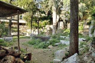 Μεντρεσέ: Το μισητό κτίριο