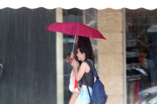 Καλοκαιρινή μπόρα