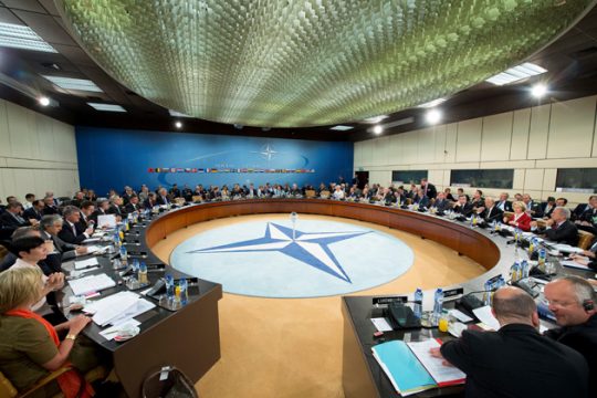 Ελλάδα: ακριβό προπύργιο του ΝΑΤΟ, ακόμα και σήμερα