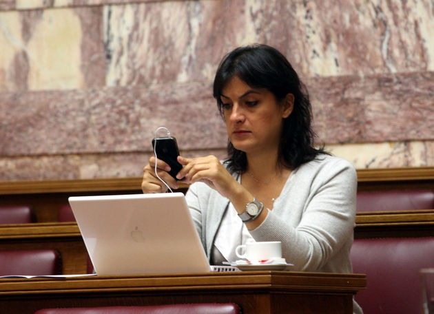 Γιατί «κόπηκε» η Ελενα