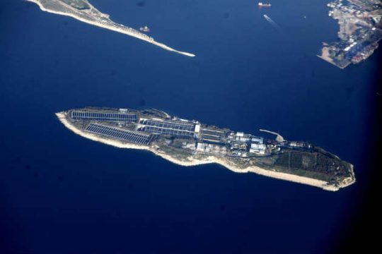 Αυτοψία στην Ψυττάλεια λόγω έντονης δυσοσμίας