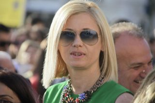 Γιάννη Πανούση, «αποτελείς ντροπή για την Aριστερά»