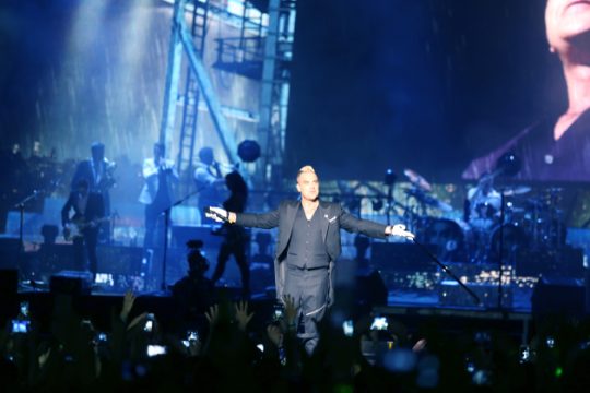 Από τον Robbie Williams στους Villagers Of Ioannina City