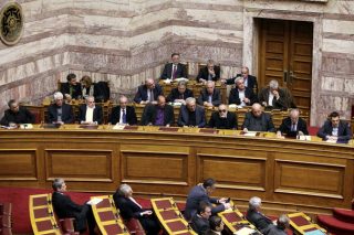 Στρατηγική για συμφωνία με όλα τα ενδεχόμενα ανοιχτά