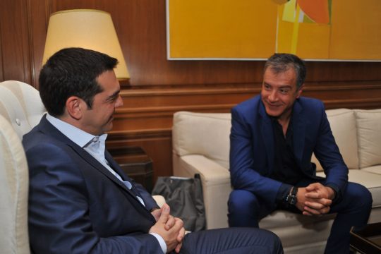 Οι επαφές του Σταύρου