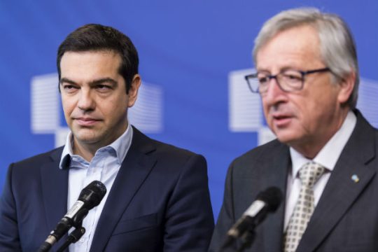 Γιούνκερ καλεί Τσίπρα