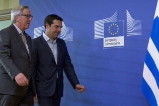 Ζητούν και τα ρέστα οι θεσμοί