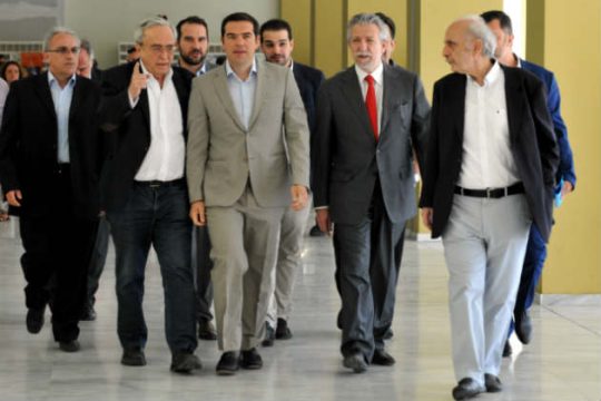 Στο υπουργείο Παιδείας ο πρωθυπουργός