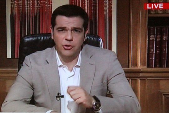 «Εκβιάζουν τη βούληση του ελληνικού λαού»