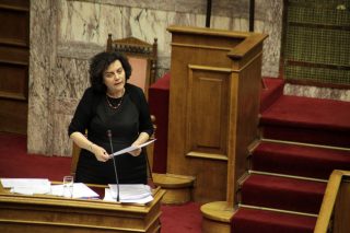 Εσοδα 5 δισ. από τη ρύθμιση των 100 δόσεων