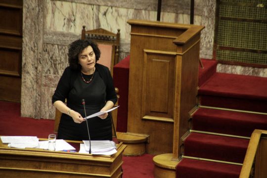 Εσοδα 5 δισ. από τη ρύθμιση των 100 δόσεων