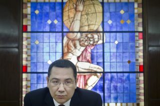 Ρουμανία: ο Πόντα… ποντάρει στην ασυλία
