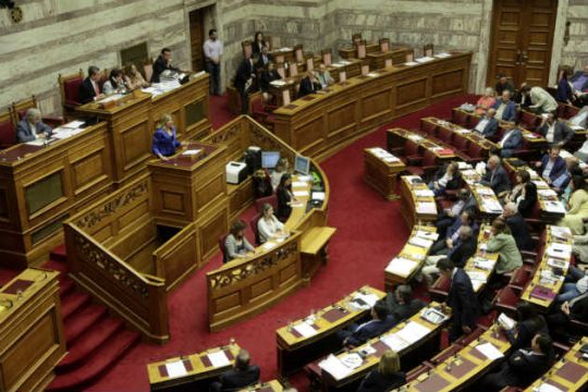 Αν δεν μπορείς να σιωπήσεις, άλλαξε επιχειρήματα…