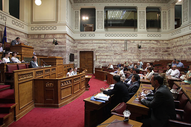Ενταση και υψηλοί τόνοι στην Επιτροπή Κοινωνικών Υποθέσεων