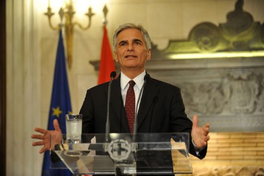 Φάιμαν: Λύση σύντομα – να μην πριονίζουμε το κλαδί όπου καθόμαστε