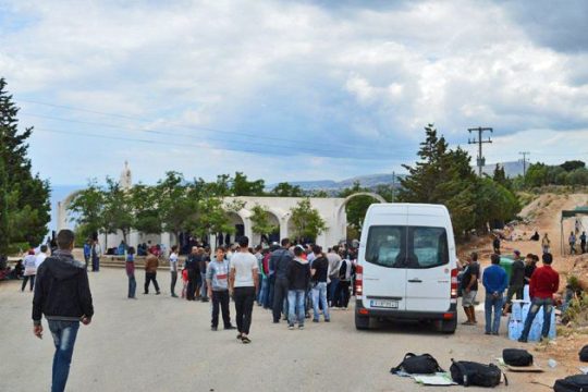 Εικόνες ντροπής στη Χίο