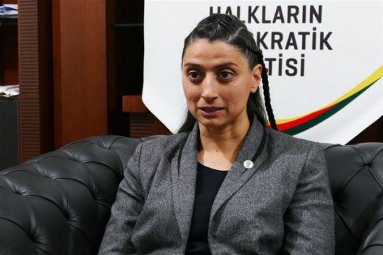 Μια Γιεζίντι στην τουρκική Βουλή