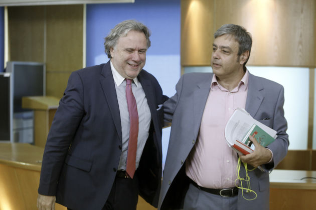 «Καμιά απόλυση στο Δημόσιο»