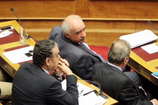 «Ναι», αλλά με γκρίνια
