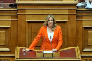 Aντεπίθεση για το plan Β