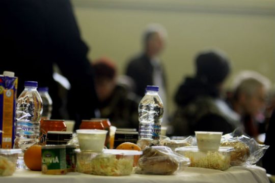 Επισιτιστικό πρόγραμμα για απόρους στον Δήμο Πειραιά