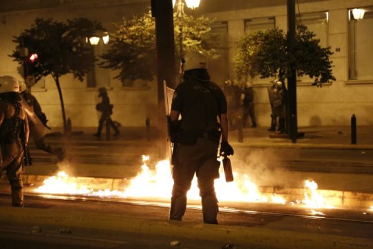 Το ΚΚΕ(μ-λ) καταγγέλλει την «καταστολή με τα σαφή μηνύματα»