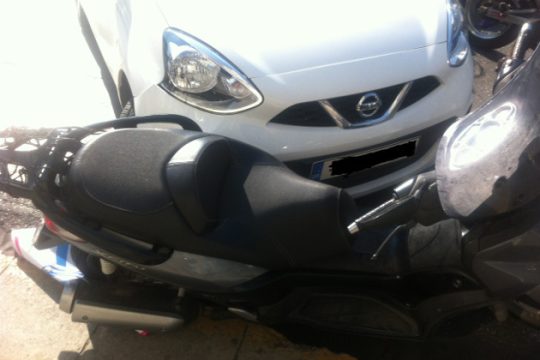 Καταγγελία επίθεσης κατά του ΕΕΚ
