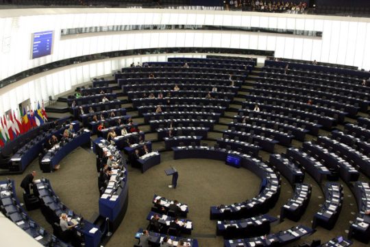 «Πύργος της Βαβέλ» στο Στρασβούργο από τις ευρωαπόψεις για την Ελλάδα