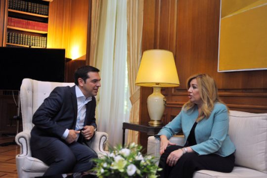 Ο ρεαλισμός του Αλέξη και η δυσπιστία της Φώφης