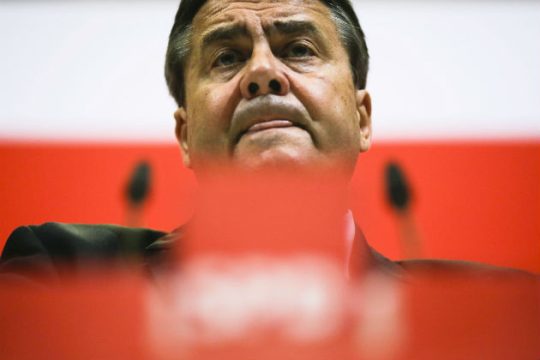 Ο Σόιμπλε προκάλεσε την οργή του SPD