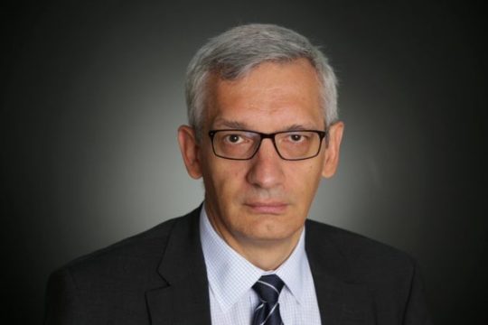 «Η Ελλάδα πρέπει να ακολουθήσει κανόνες»