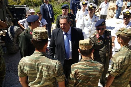 Τους έκαψε ο Καμμένος