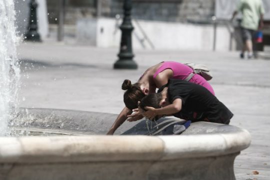 «Καμίνι» όλη η χώρα σήμερα και αύριο