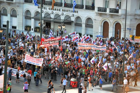Στους δρόμους κατά της λιτότητας