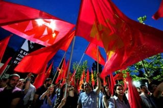 Επίθεση σε κυβέρνηση και ΣΥΡΙΖΑ από το ΚΚΕ