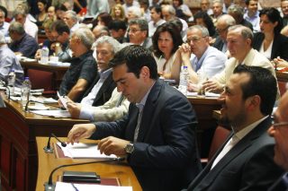 Οι βουλευτές του ΣΥΡΙΖΑ απέναντι στην Ιστορία