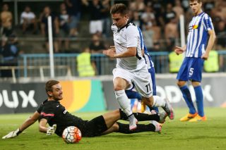 Μ’ αυτήν την άμυνα δεν πας πουθενά…