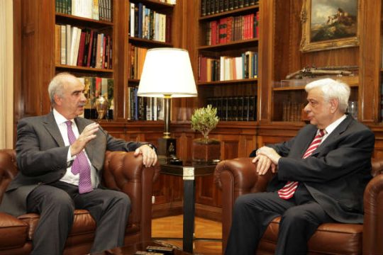 Στην «ενημέρωση μέσα στο θεσμικό πλαίσιο» επιμένει ο Μεϊμαράκης