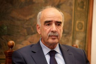 Πρώτα η συμφωνία και μετά το συνέδριο