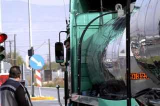Τραπεζική αργία και χερσαίες μεταφορές