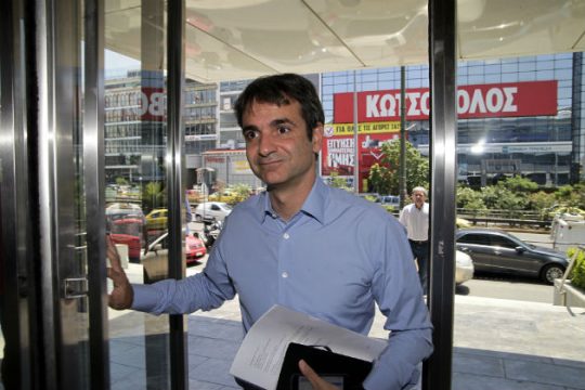 Νέα κυβέρνηση, χωρίς εκλογές, προτείνει ο Μητσοτάκης