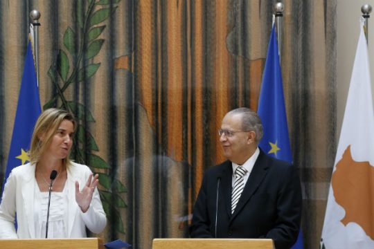 Η Μογκερίνι εκθειάζει το ρόλο της Κύπρου στην περιοχή