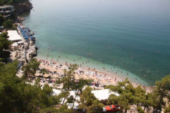 Στο «κόκκινο» ο υδράργυρος σήμερα και αύριο