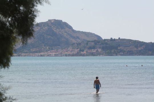 Σκαρφαλώνει κι άλλο ο υδράργυρος