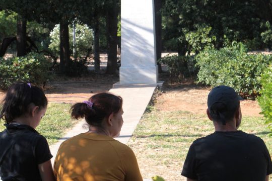 Αμεση δράση για τους πρόσφυγες