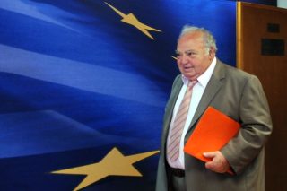 «Πτωχοί πλην τίμιοι» οι δημόσιοι υπάλληλοι