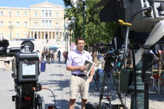 Πρώτη μέρα δίχως ξένους δημοσιογράφους στο Σύνταγμα…
