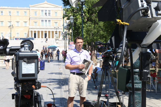 Πρώτη μέρα δίχως ξένους δημοσιογράφους στο Σύνταγμα…