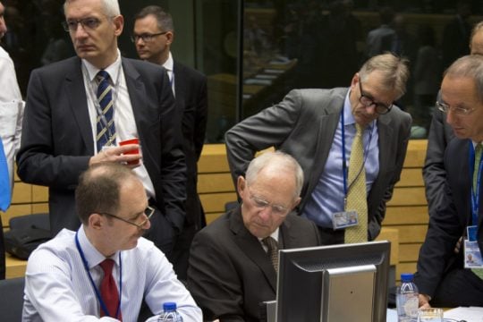 Eνα Εurogroup χωρίς… μάσκες