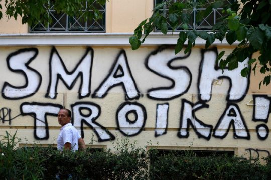 Οι Έλληνες υποψιάζονταν ότι έρχονται τα χειρότερα